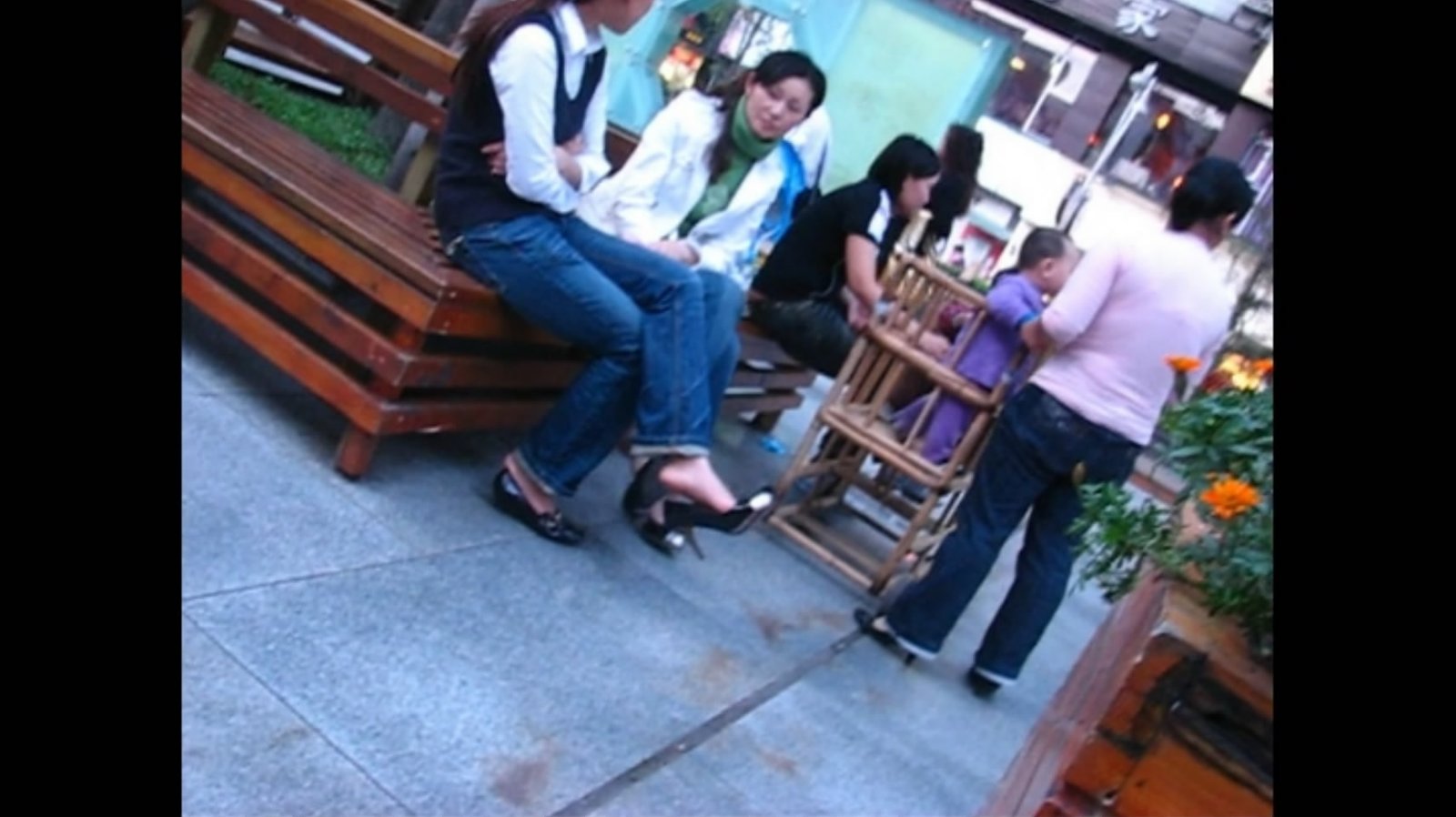 streetsnapdangl[00 00 40][20181128 234643 1]